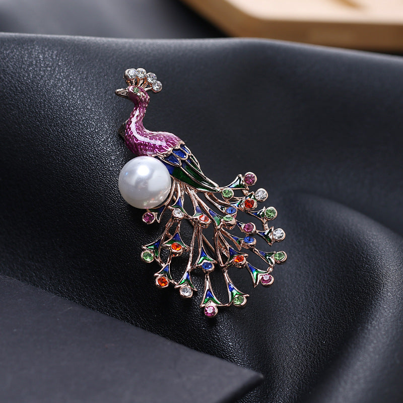 New Peacock Brooch Female Animal Enamel Color Dripping Rhinestone Brooch