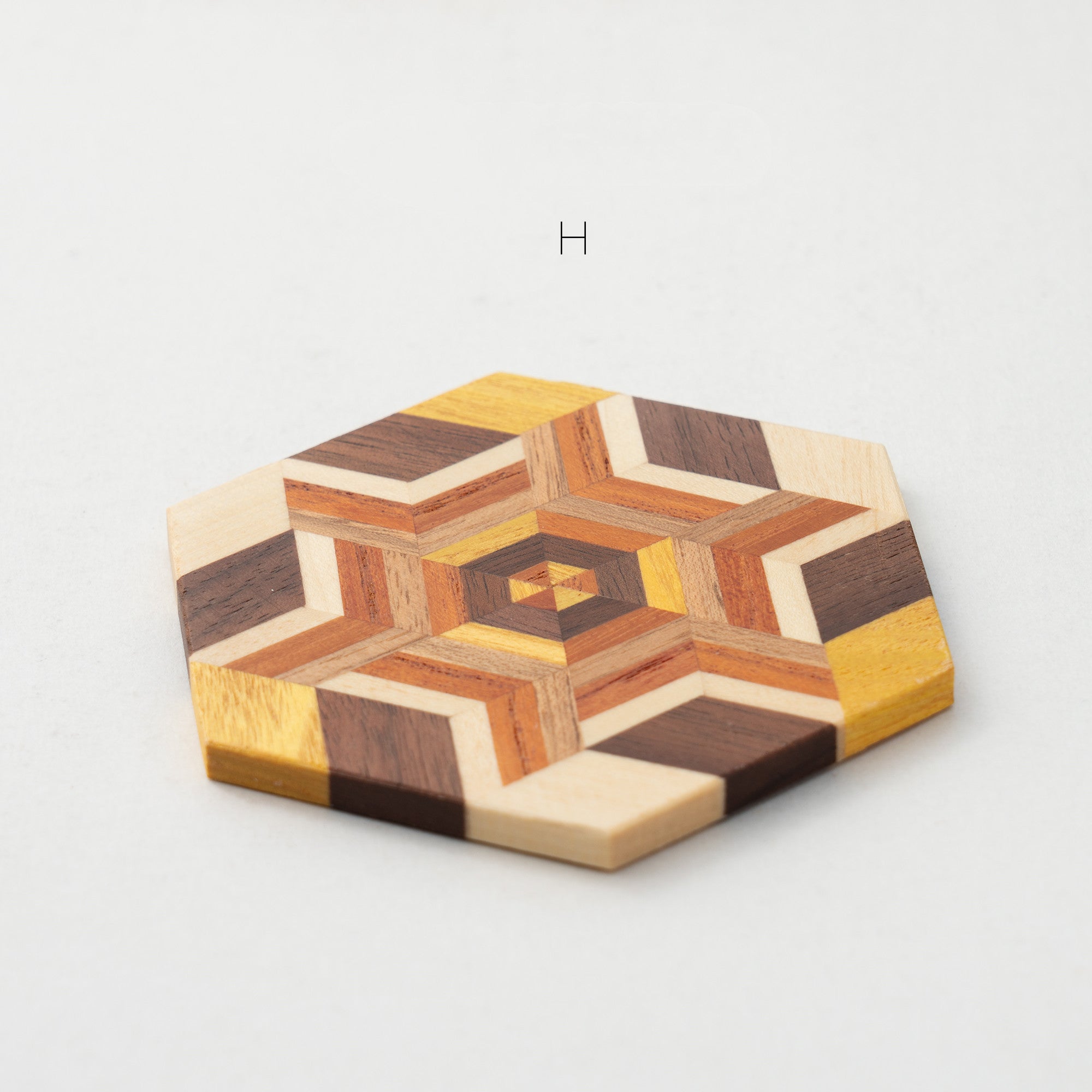 Natural Solid Wood Hexagonal Household Retro Coaster Saucer