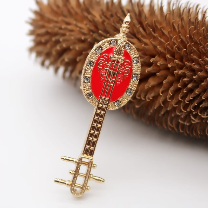 Literary Style Classical Chinese Musical Instruments Pipa Brooch