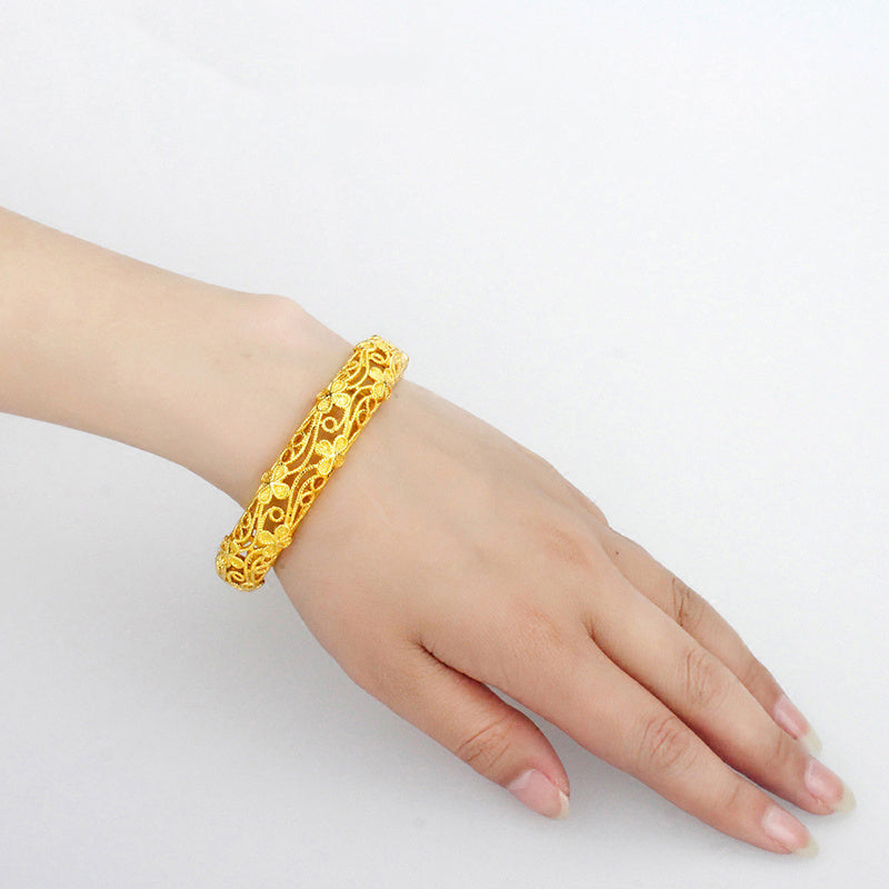 Sand Gold-plated Hollow Flower Bracelet Female Retro Gold-plated Bracelet