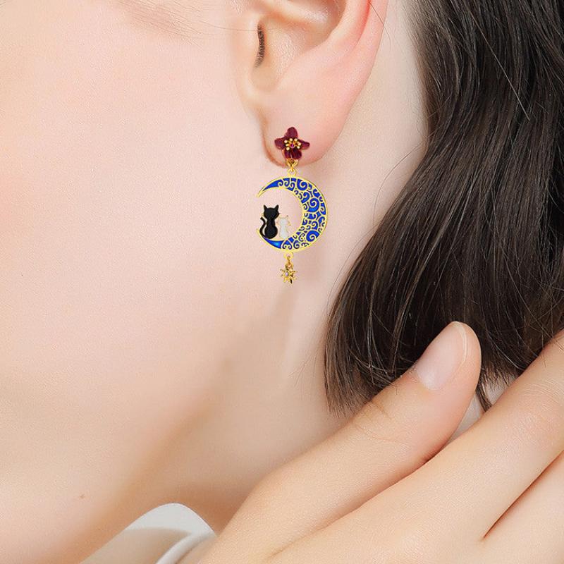 Trendy Cat Earrings Female Starry Sky Moon Temperament Earrings Fairy White Earrings