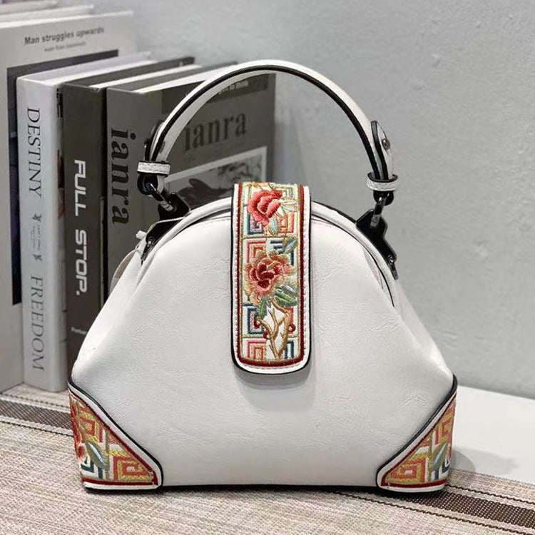 Ethnic Literary Style Shell Bag Embroidery Pattern Handbag-3