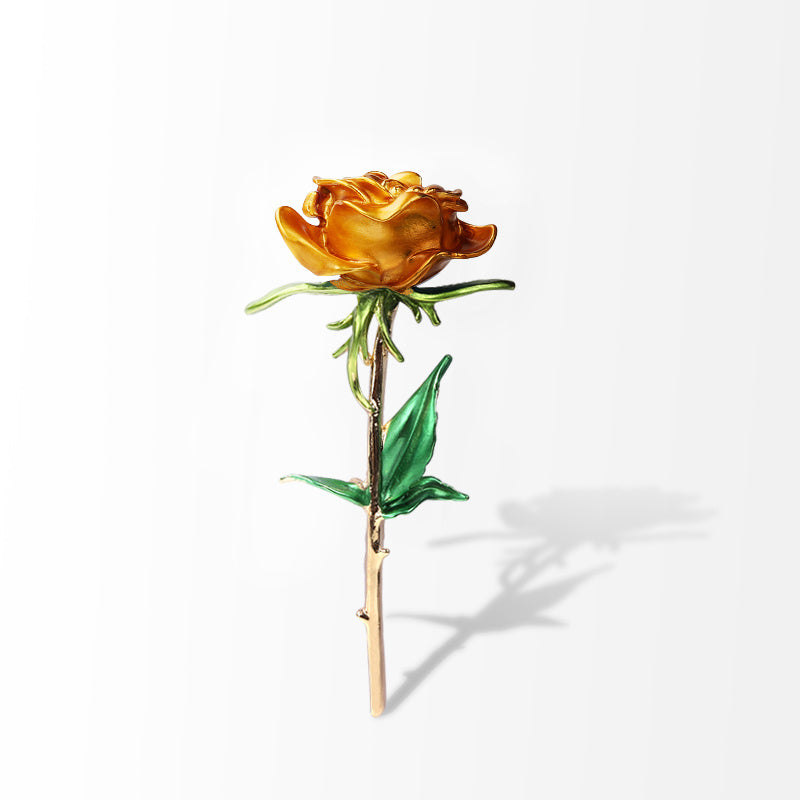 Rosenblumenbrosche