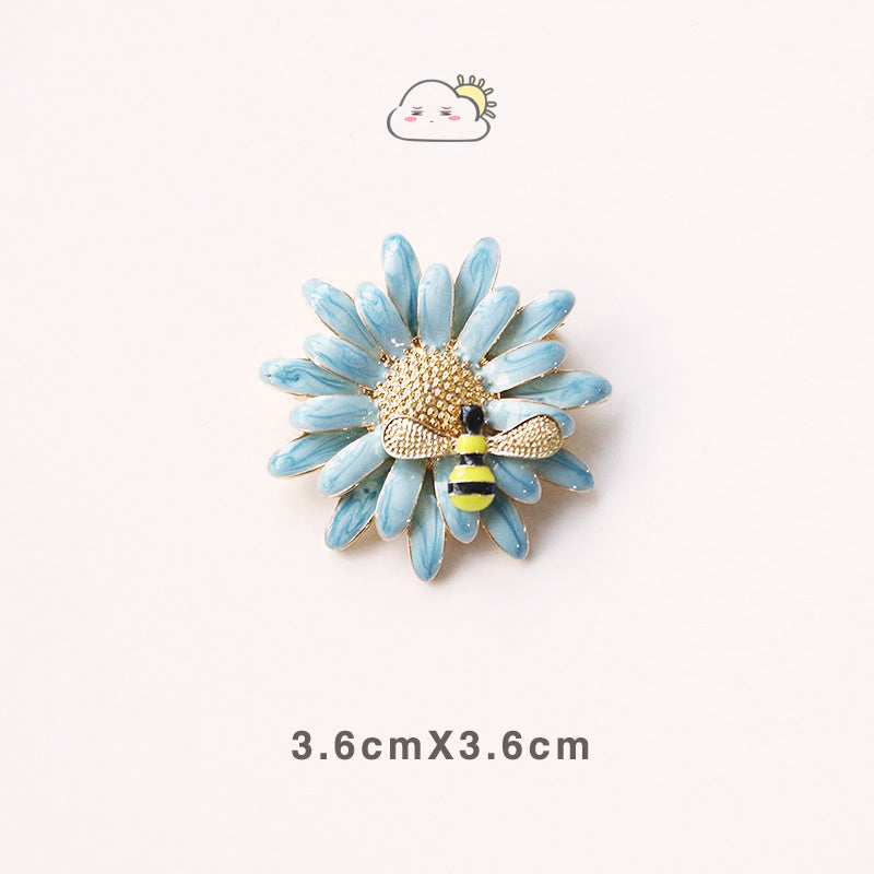 New Sunflower Daisy Brooch Bag Pendant Badge