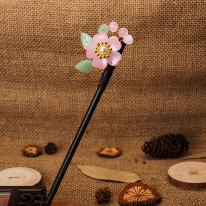 Magnolia Flower Hairpin Ancient Style Ebony Hairpin Fringed Step-shaking Hairpin