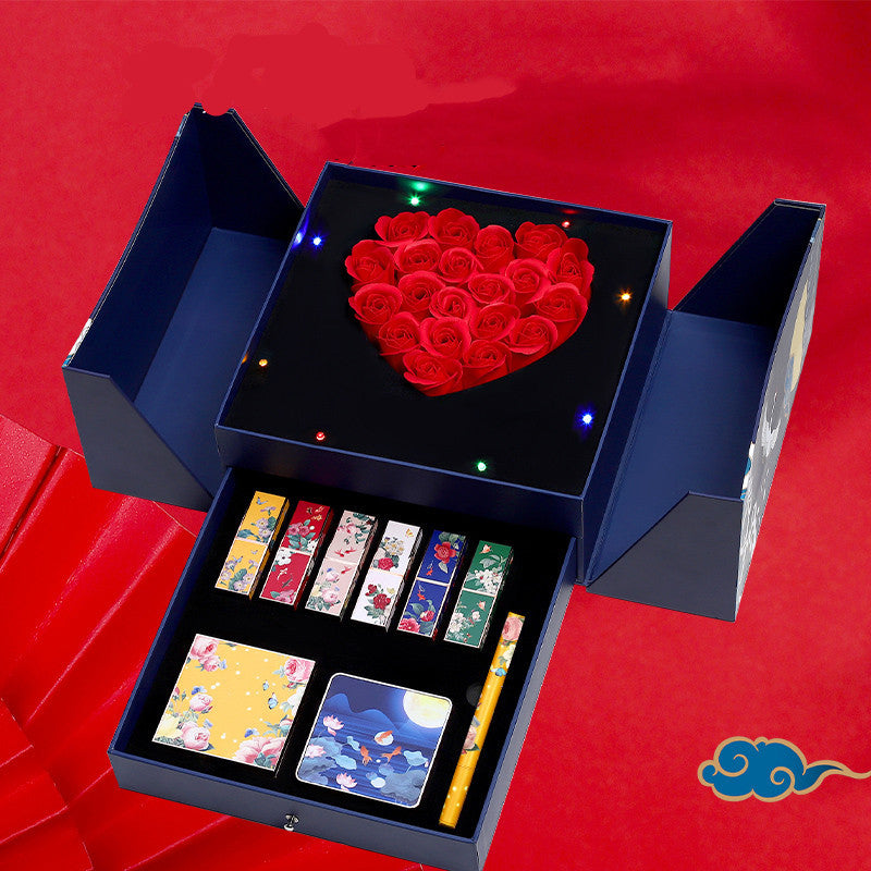 Choose From Multiple Chinese Style Makeup Gift Box For Gift Giving