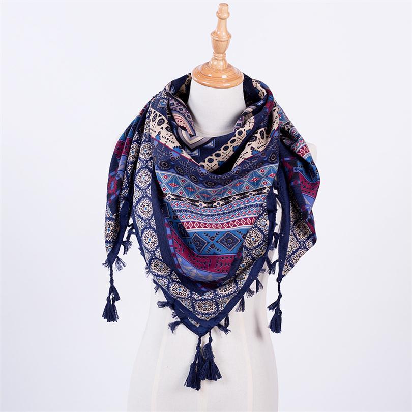 Ethnic Style Fringed Jacquard Square Scarf