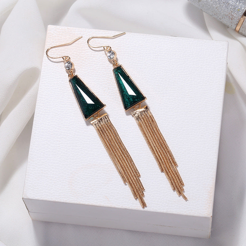 Vintage earrings with geometric tassel earrings