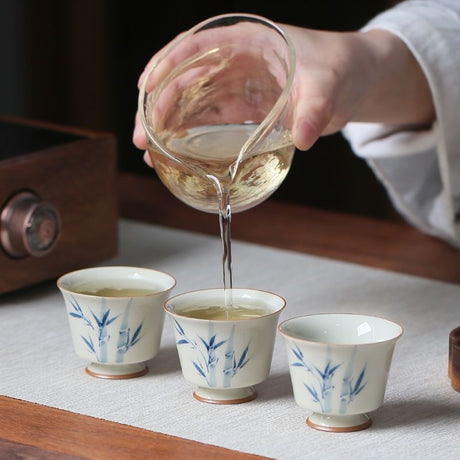 Gras und Holzgrau handbemalter Bambus kleine Teetasse Unterglasur Porzellan Teebecher