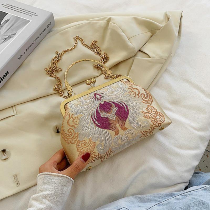 Retro Auspicious Cloud Pattern Hand Embroidered Shoulder Bag-6