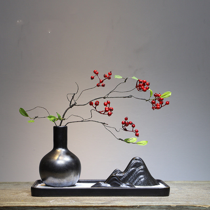 Keramik -Rockery -Blumenpot im chinesischen Stil mit trockener Vase