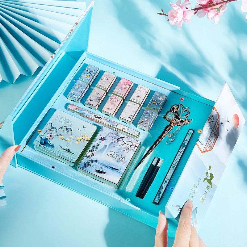 Makeup Gift Box: Chinese Style Lipstick Set Makeup Box for Gift Giving