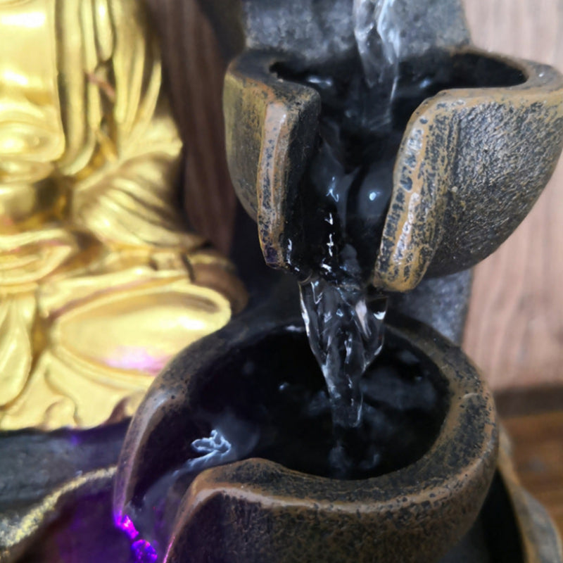 Fließende Wasserbuddha -Dekoration