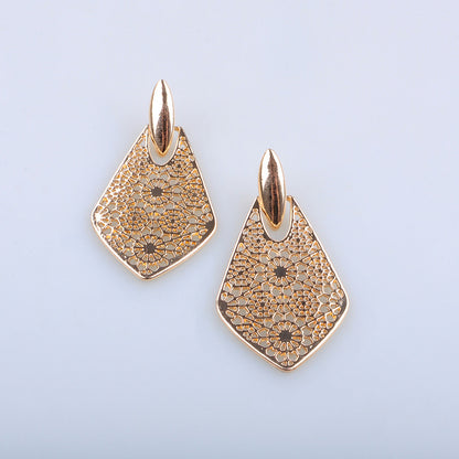 Alloy Earrings, Geometric Hollow Flower Earrings