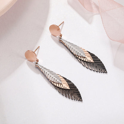 Three-leaf earrings