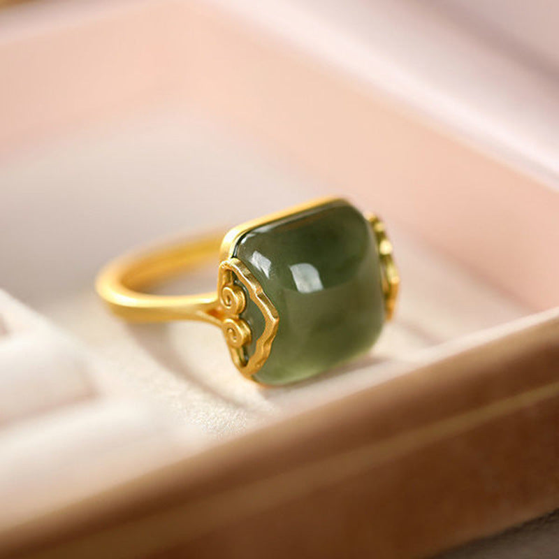 Weiblicher einstellbarer Retro Jade Xiangyun Ring