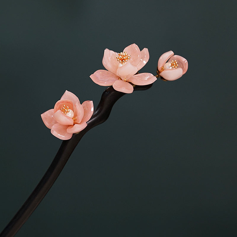 Magnolia Flower Hairpin Ancient Style Ebony Hairpin Fringed Step-shaking Hairpin