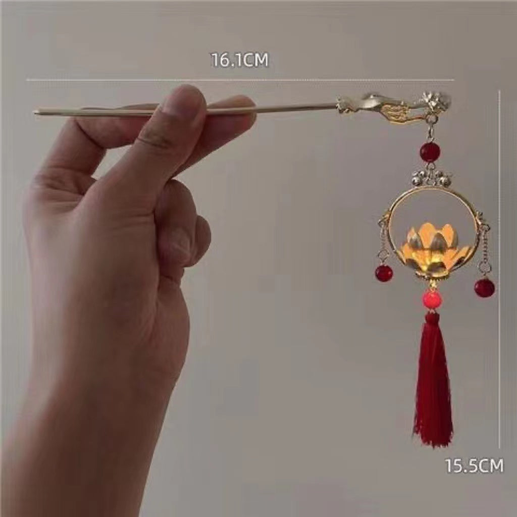 Women's Antique Style Luminous Lantern Tassel Hairpin