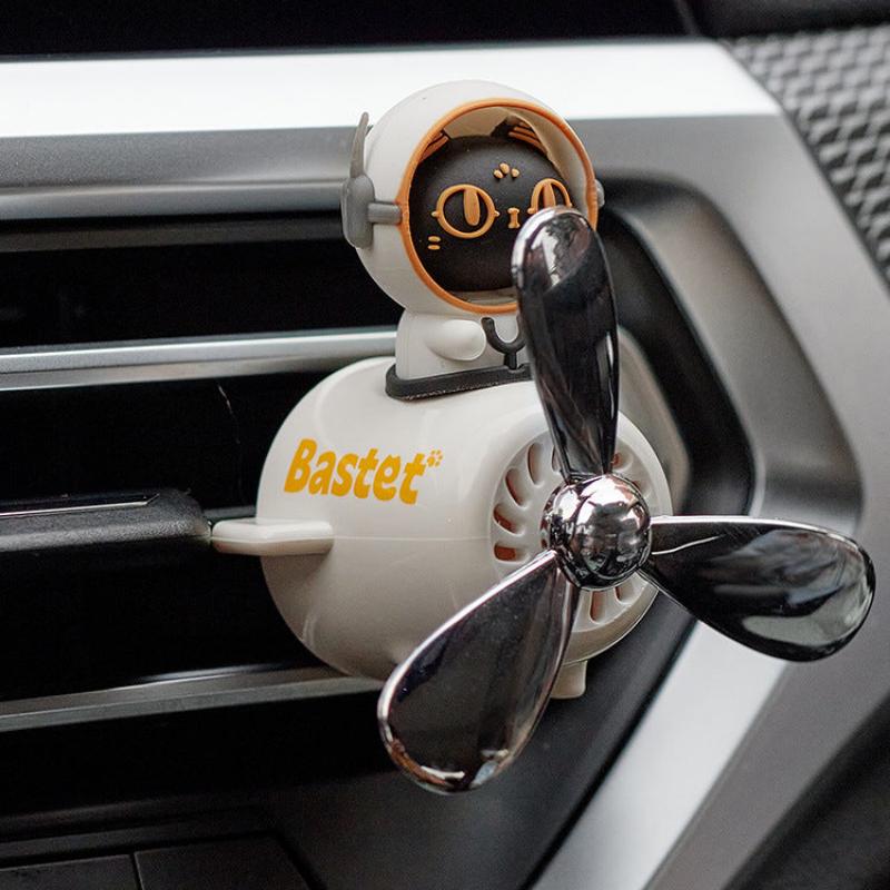 Cat car air freshener with vent clip and spinning fan