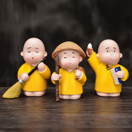 Creative Praying Little Monk Zen Resin Car Ornament-2