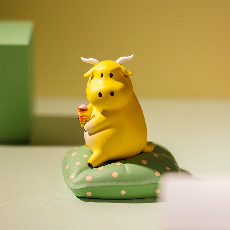 Five Bull Doll Figure Blind Box Desktop Ornaments-2