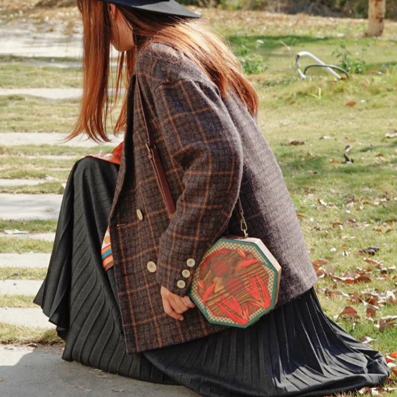 Retro Women Printed Shoulder Octagonal Bag Crossbody Bag-1