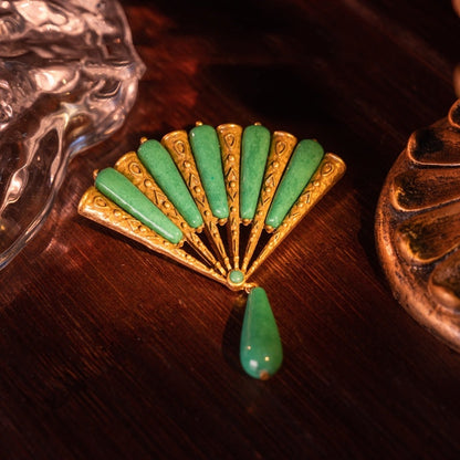 Medieval Vintage Emerald Fan-Shaped Brooch and Earring Set-2