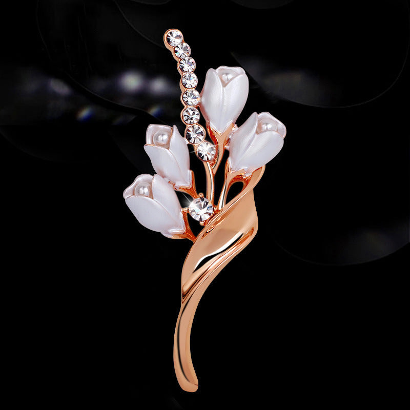 Chinesischer Stil Einfacher Diamant -Eingelegene Tulpe Brosche