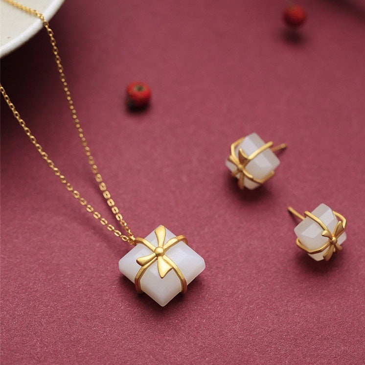 Natural Hetian Jade Cube Sugar Bowknot Earrings Earrings