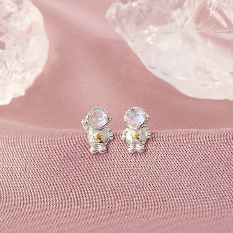 Chinese Star Astronaut 925 Sterling Silver Stud Earrings Special Design Sense Of Small Female Ins Trend