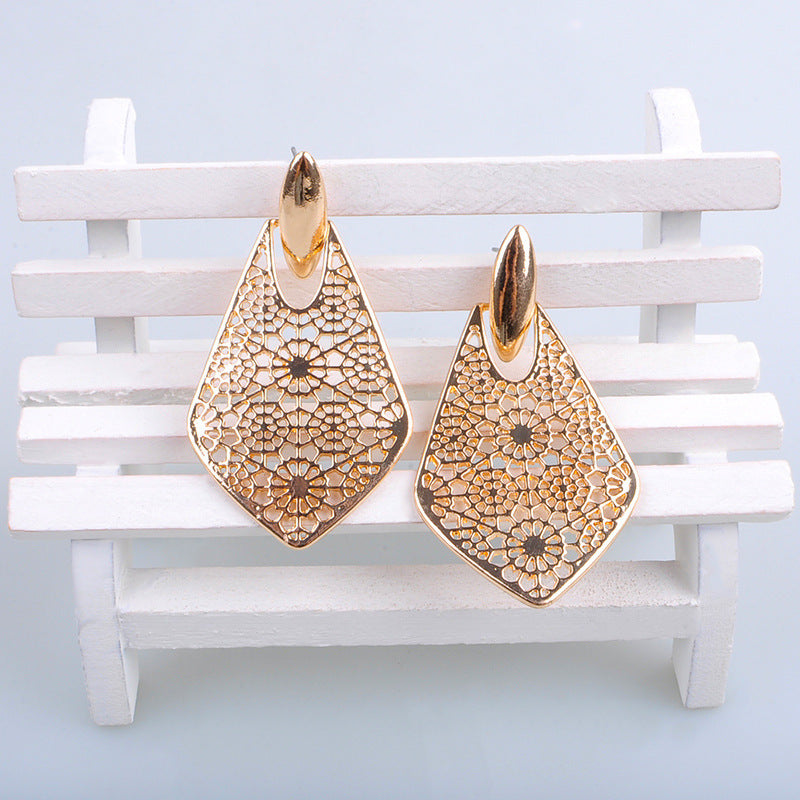 Alloy Earrings, Geometric Hollow Flower Earrings