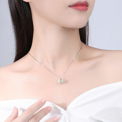 Women's Natural Hetian Jade Temperament Necklace