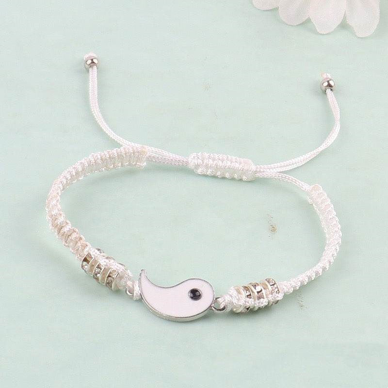 Chinese Style Simple Student All-match Black And White Clavicle Chain Bracelet