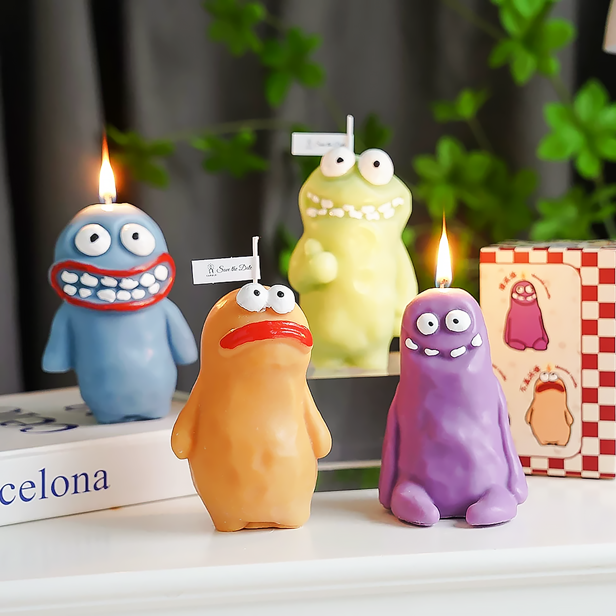 Ugly-cute Monster Scented Candles Quirky and Creative Decorative Gift-3