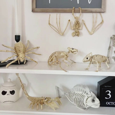 Halloween Horror Decorations Spider and Mouse Props for Haunted House and Party-video